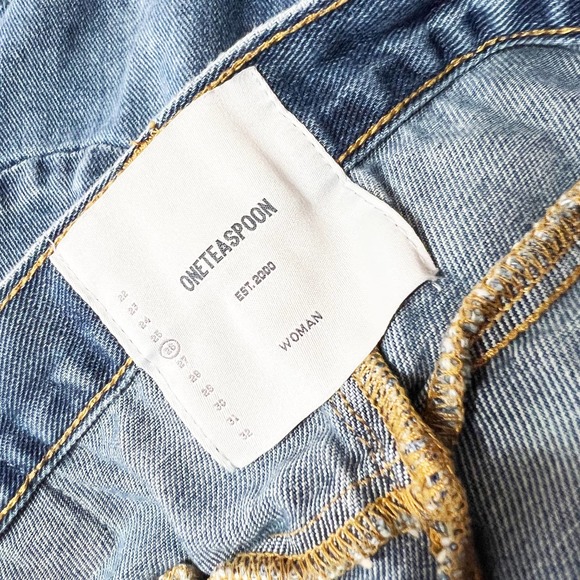 One Teaspoon distressed round edge denim blue jean cutoff  skirt Size 26 - Picture 4 of 8